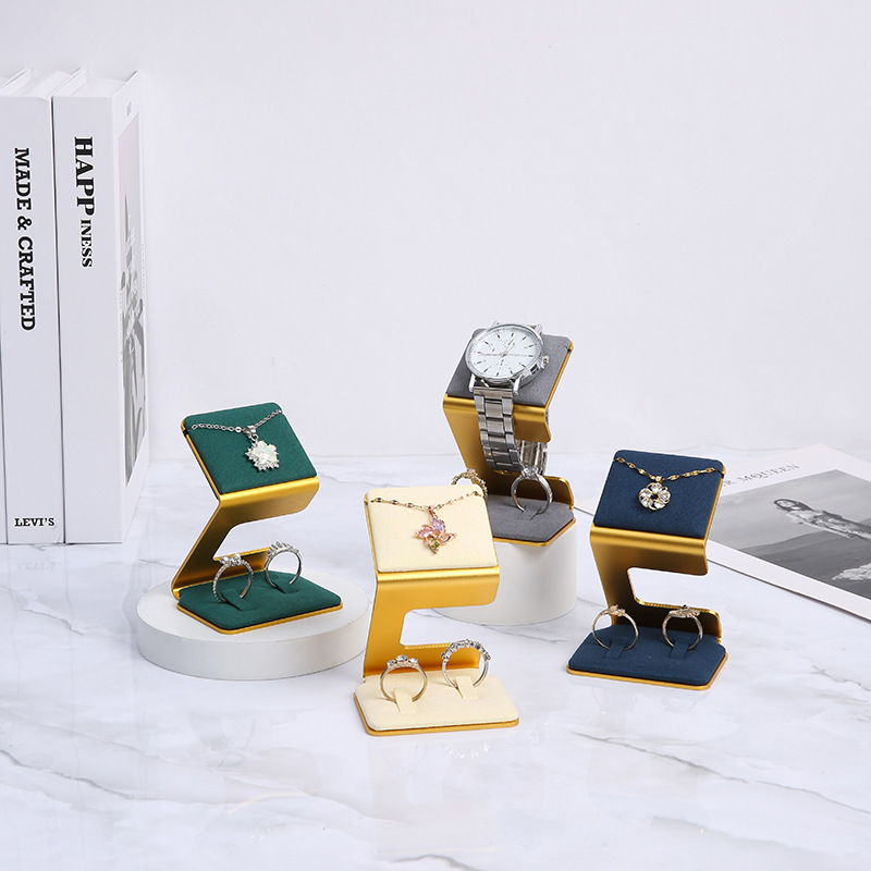 Luxury Watch Photo - Mini-Schmuckständer aus Fusseln aus Metall, luxuriöser