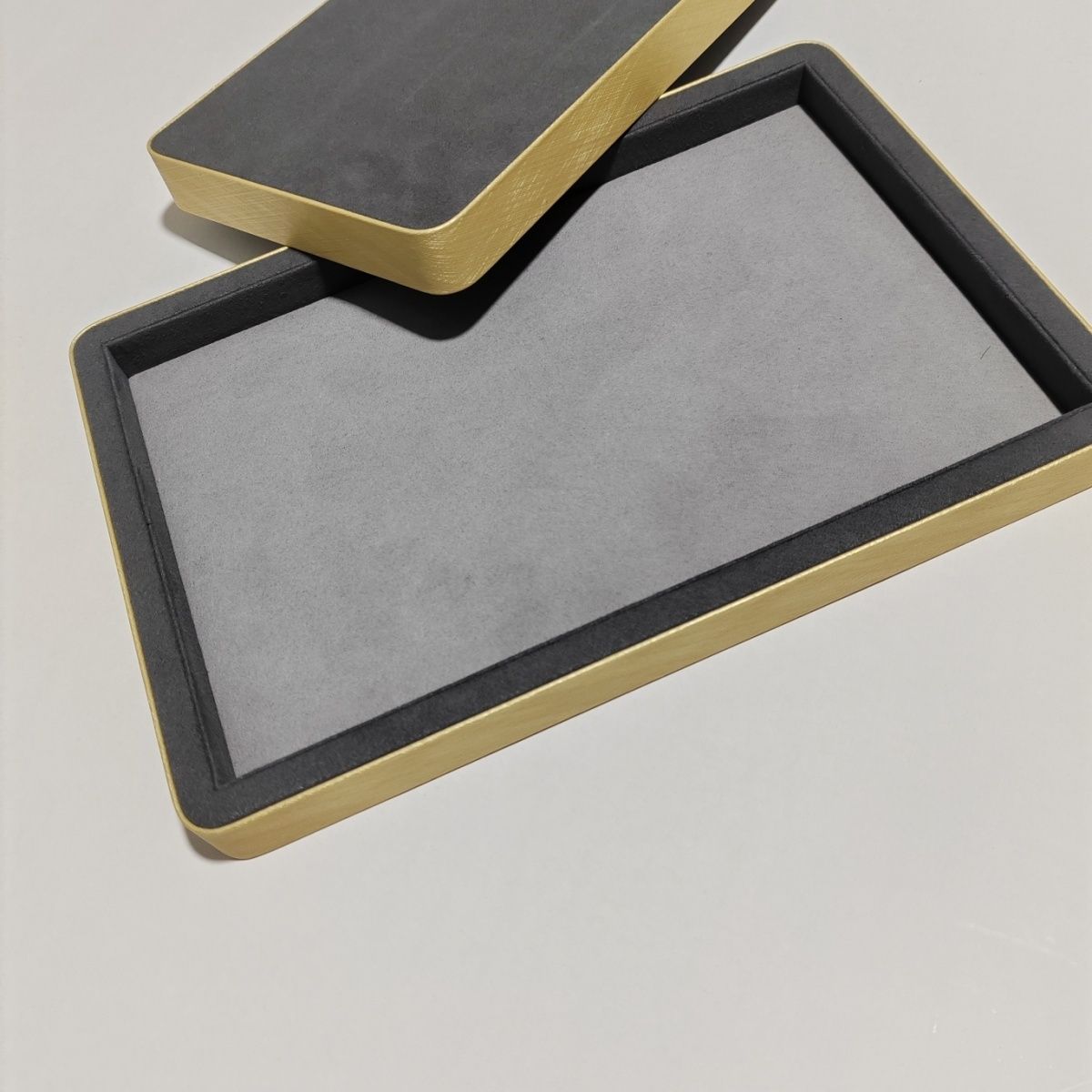 Schmuck-Display-Tablett aus gr – Luxury Watch Photo Bewertung und Preis